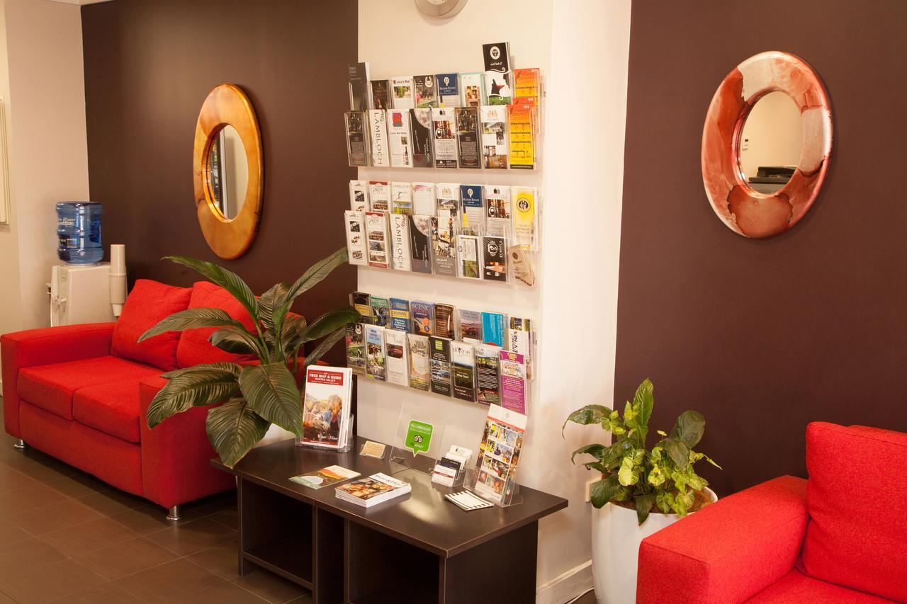 ססנוק Wine Country Motor Inn מראה חיצוני תמונה