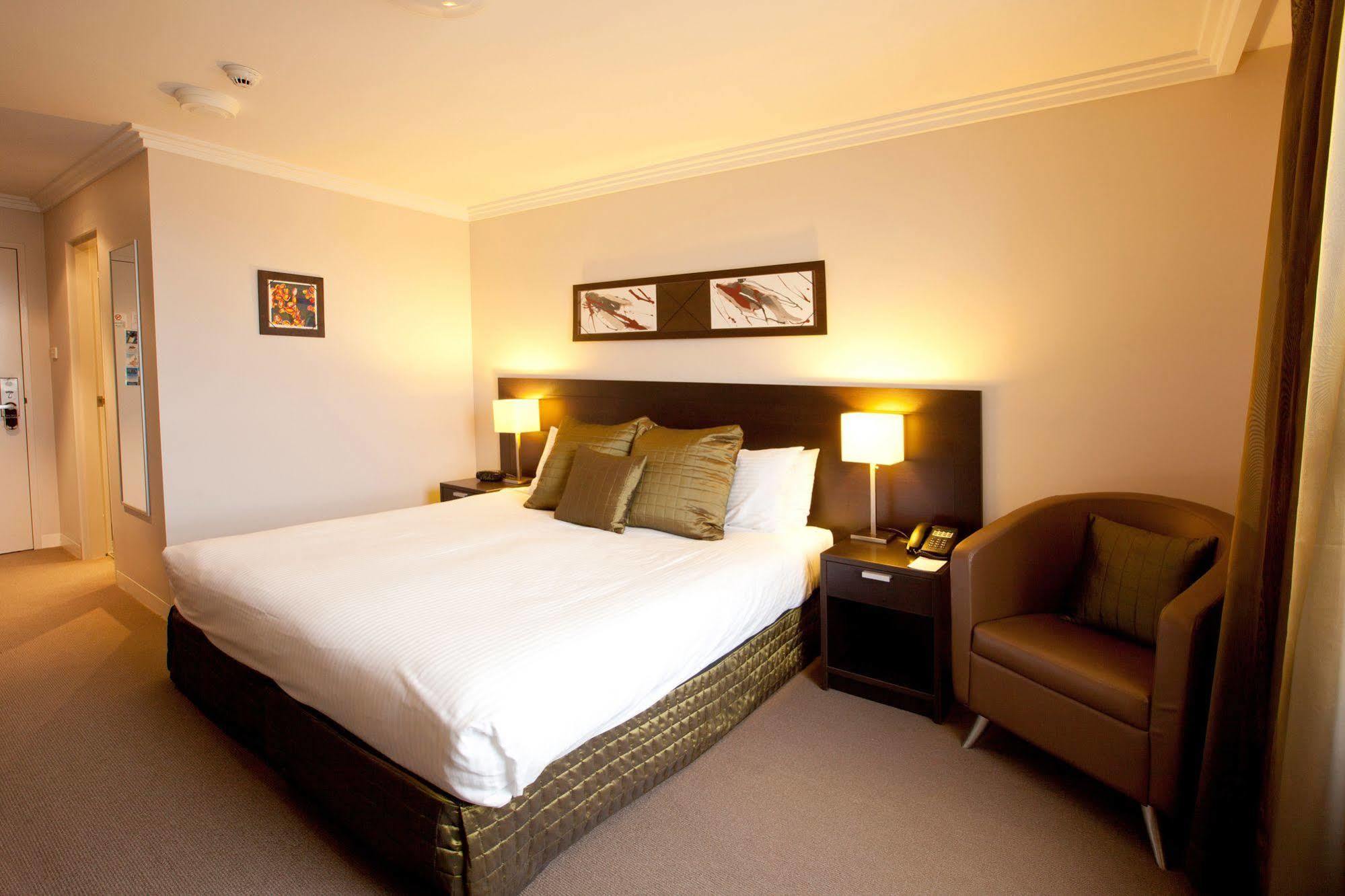 ססנוק Wine Country Motor Inn מראה חיצוני תמונה
