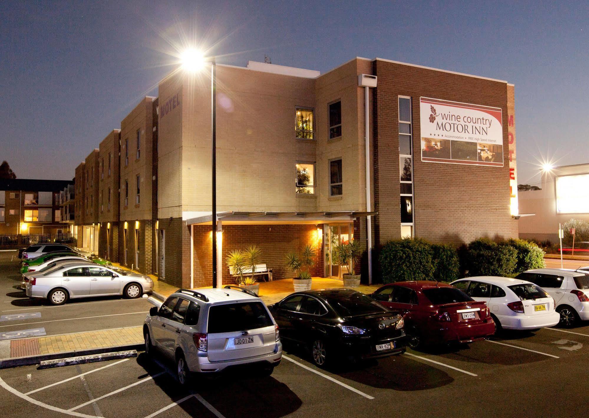 ססנוק Wine Country Motor Inn מראה חיצוני תמונה