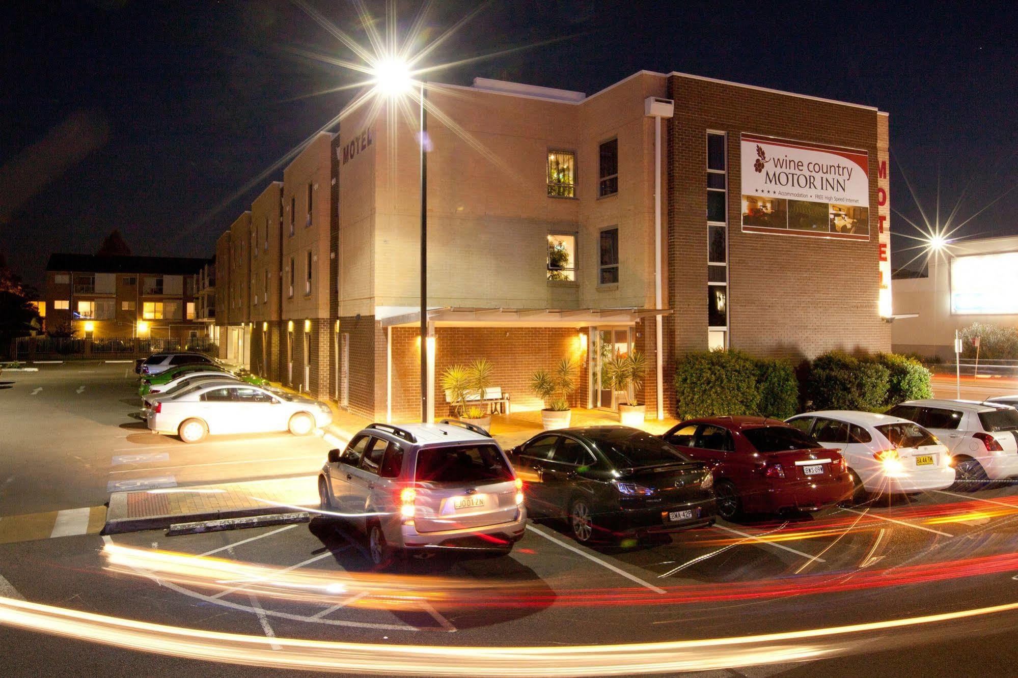 ססנוק Wine Country Motor Inn מראה חיצוני תמונה