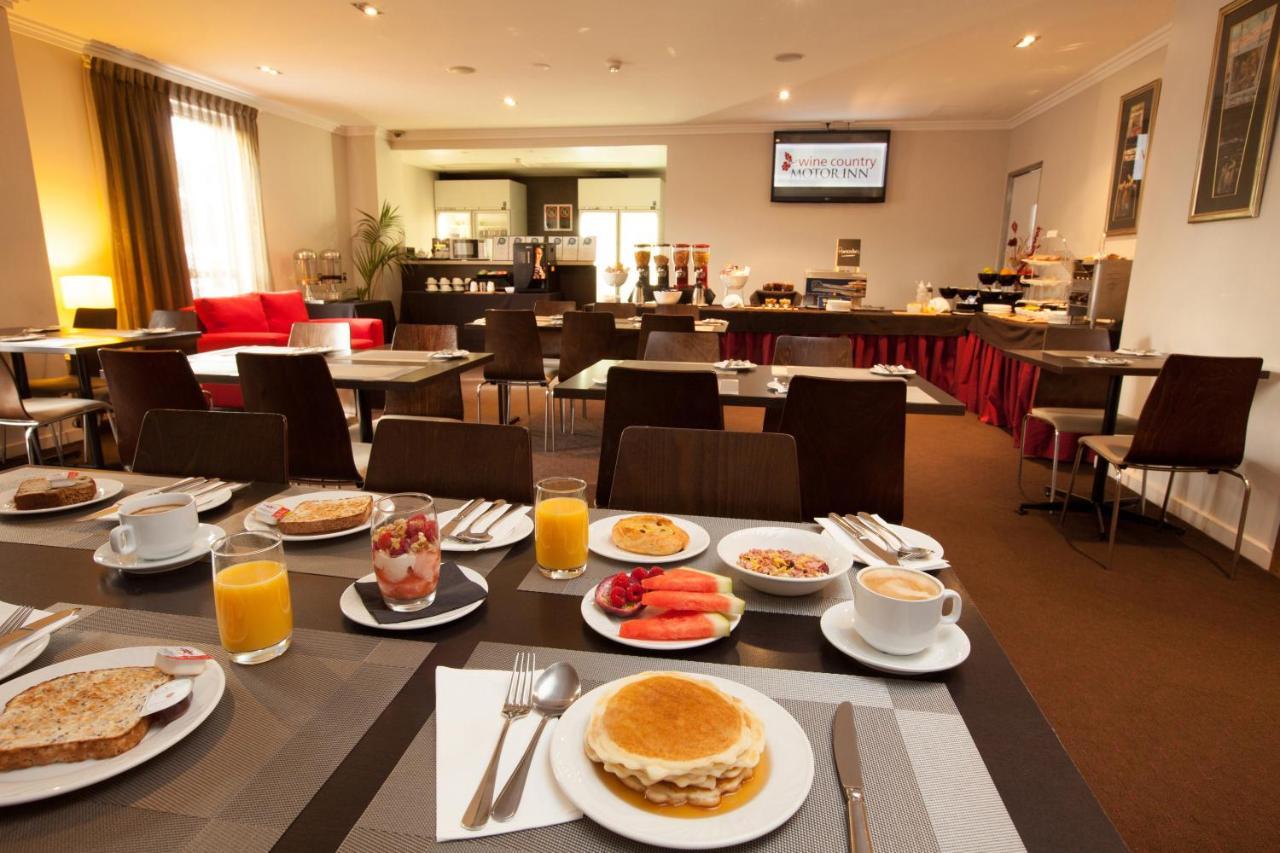 ססנוק Wine Country Motor Inn מראה חיצוני תמונה